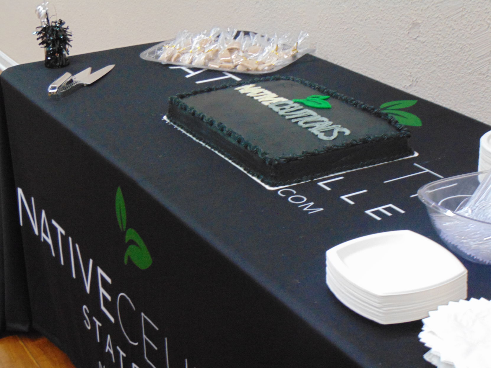 Native Ceuticals grand opening (25).JPG
